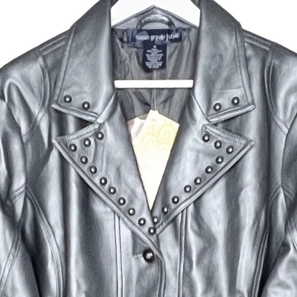 Susan Graver Studded Gunmetal Gray Rocker Moto‎ Jacket Faux Leather Size 1X - Picture 9 of 9